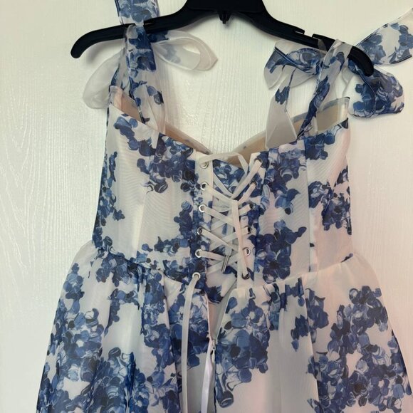 Blue Flutter Sleeve Sweetheart Midi Dress - Picture 4 of 14